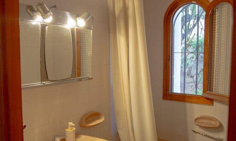 Sale - Villa -
Jávea / Xàbia - Montgó - Ermita
