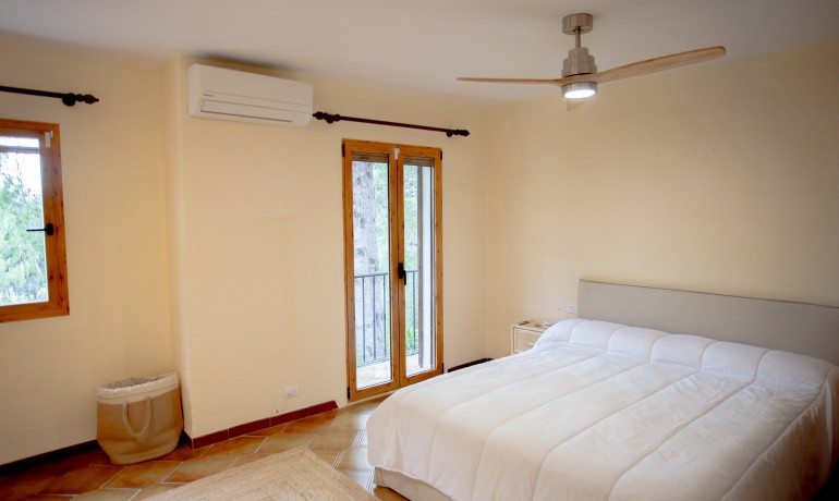 Sale - Villa -
Jávea / Xàbia - Montgó - Ermita