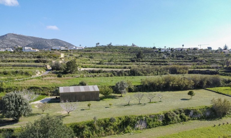 Sale - Farm -
Benitachell / El Poble Nou de Benitatxell - Centro