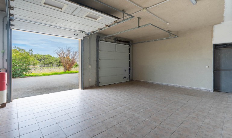 Sale - Farm -
Benitachell / El Poble Nou de Benitatxell - Centro