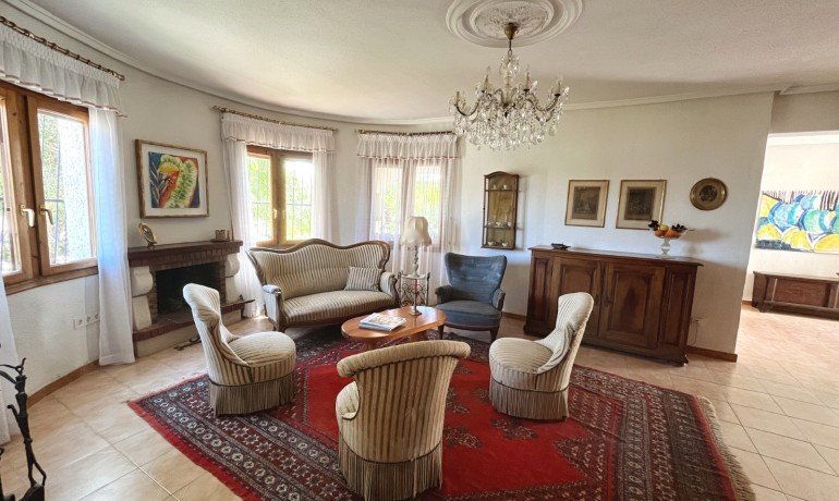 Sale - Villa -
Cuidad Quesada* - Central Quesada