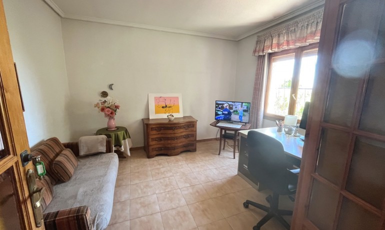 Sale - Villa -
Cuidad Quesada* - Central Quesada