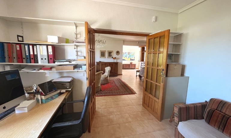 Sale - Villa -
Cuidad Quesada* - Central Quesada