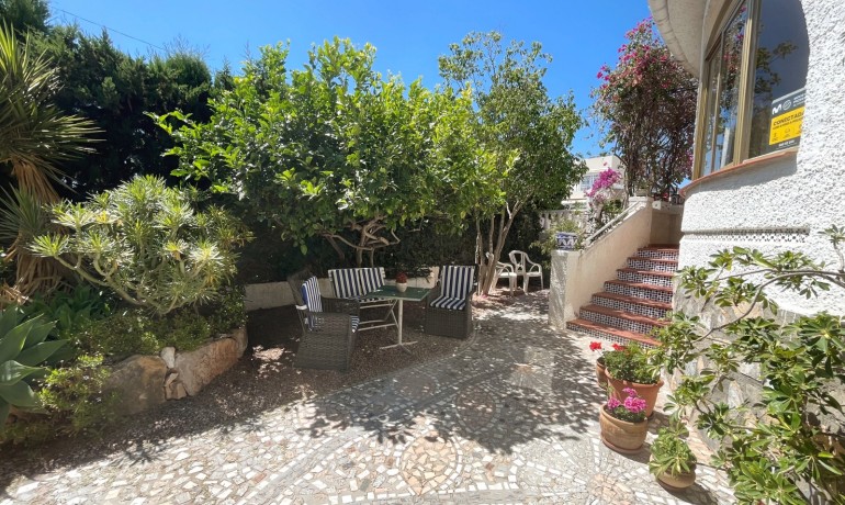 Sale - Villa -
Cuidad Quesada* - Central Quesada