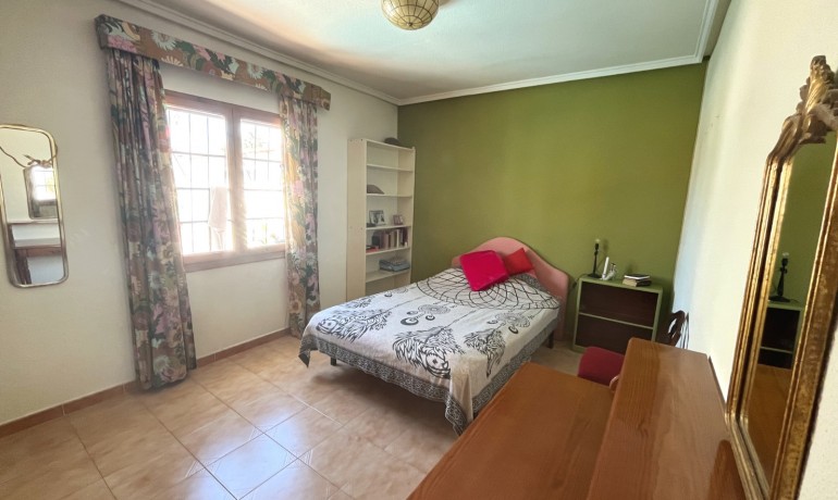 Sale - Villa -
Cuidad Quesada* - Central Quesada