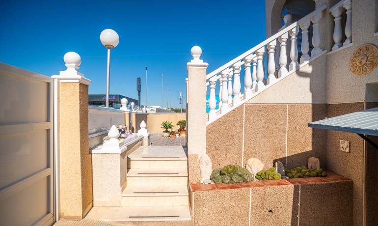 Sale - Villa -
Orihuela Costa* - Los Altos