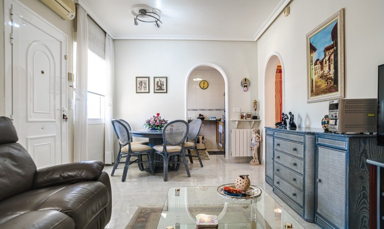 Sale - Villa -
Orihuela Costa* - Los Altos
