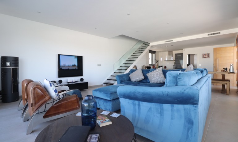 Sale - Villa -
Benimar - Benimar III