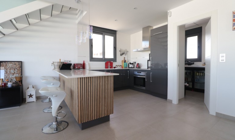 Sale - Villa -
Benimar - Benimar III