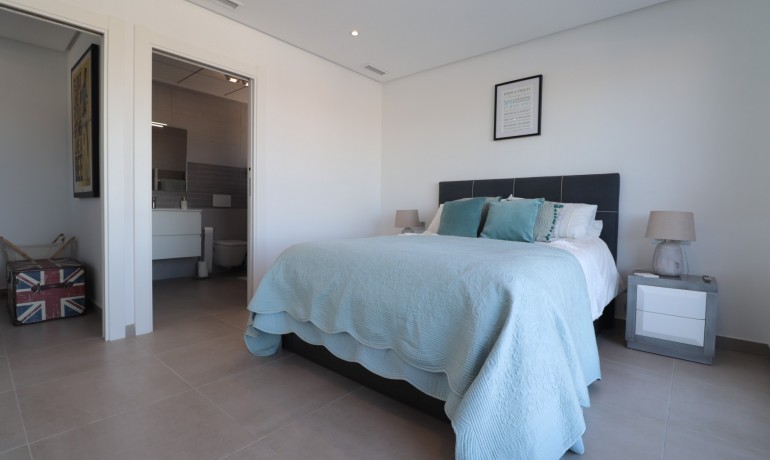 Sale - Villa -
Benimar - Benimar III