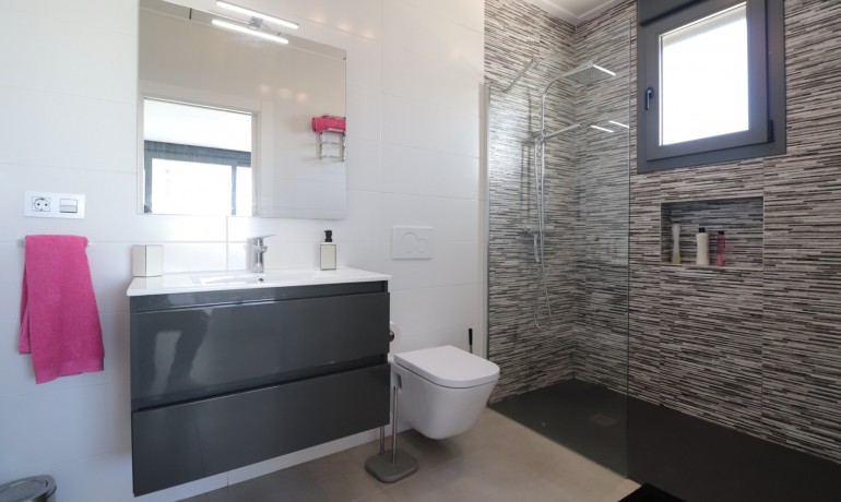 Sale - Villa -
Benimar - Benimar III