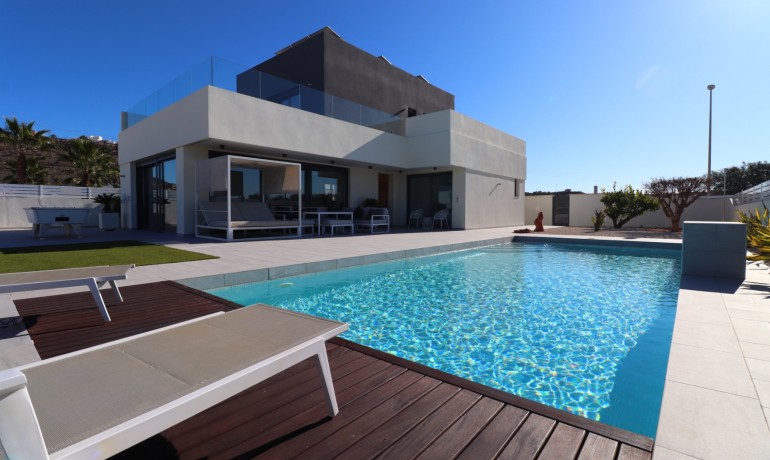 Sale - Villa -
Benimar - Benimar III