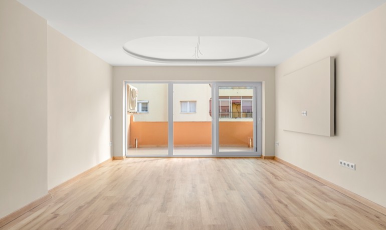 Sale - Apartment / Flat -
Calpe* - Centro