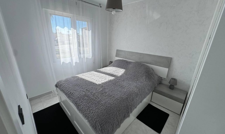 Sale - Apartment / Flat -
La Siesta - El Salado - Torreta - La Siesta