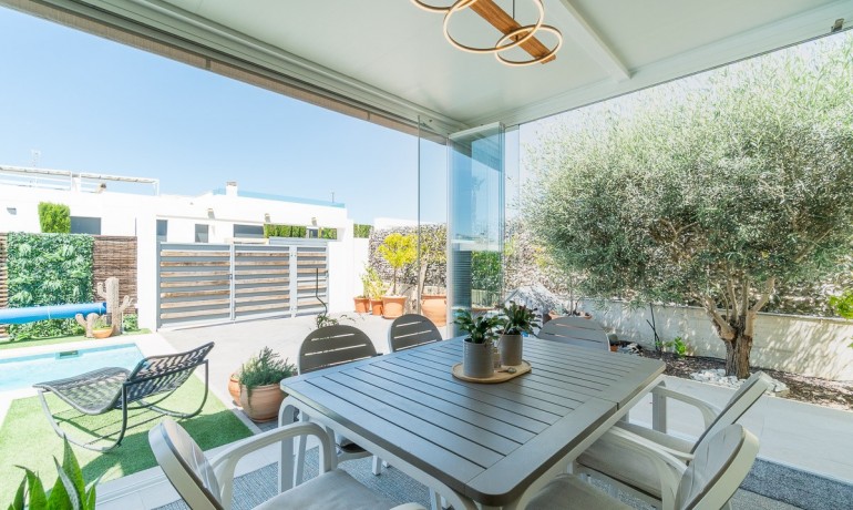 Sale - House -
Vista Bella Golf* - Vistabella Golf