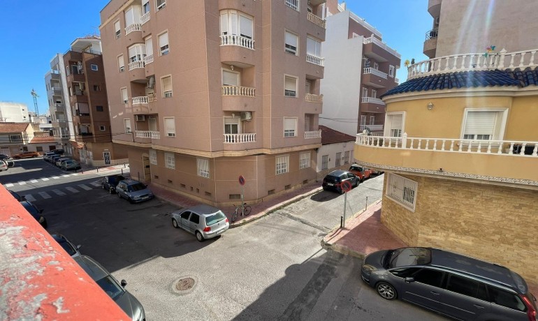Sale - Apartment / Flat -
Torrevieja* - Centro