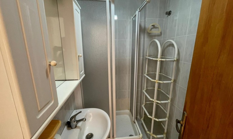 Sale - Apartment / Flat -
Torrevieja* - Centro