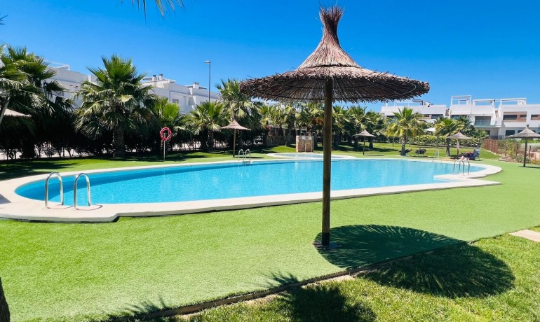 Sale - Apartment / Flat -
Entre Naranjo - Vistabella Golf - Vistabella Golf