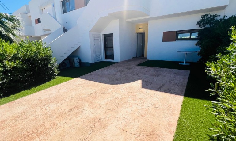 Sale - Apartment / Flat -
Entre Naranjo - Vistabella Golf - Vistabella Golf