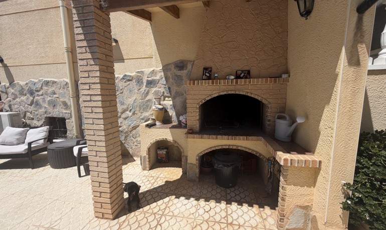 Venta - Villa -
Los Balcones