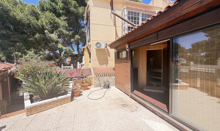 Venta - Villa -
Los Balcones