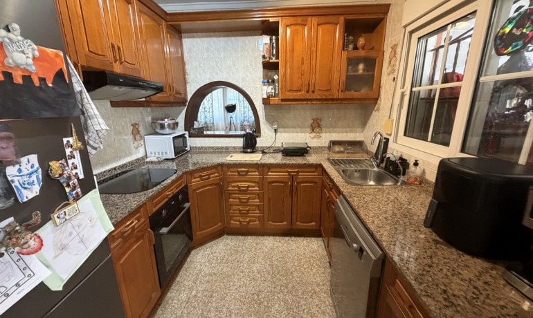 Venta - Villa -
Los Balcones