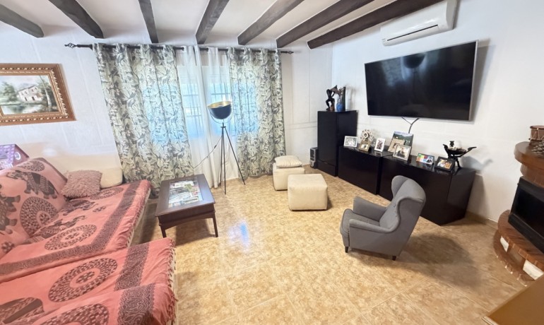 Venta - Villa -
Los Balcones