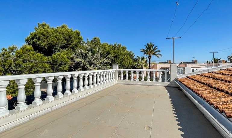 Sale - House -
Torrevieja* - La Siesta*