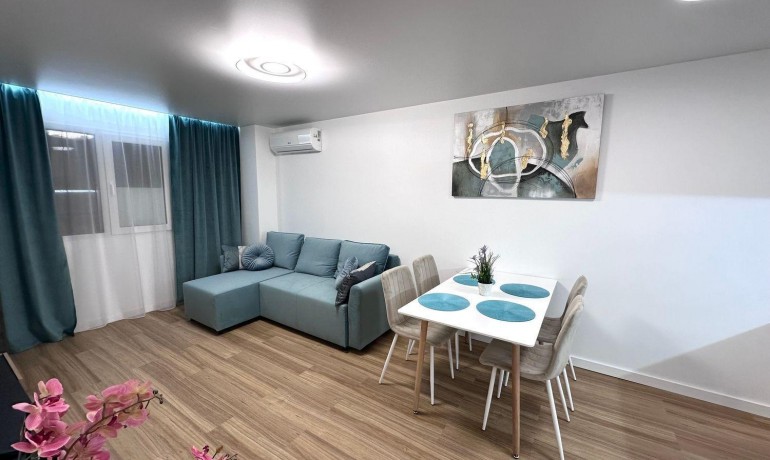 Sale - Apartment / Flat -
Torrevieja* - Estacion De Autobuses