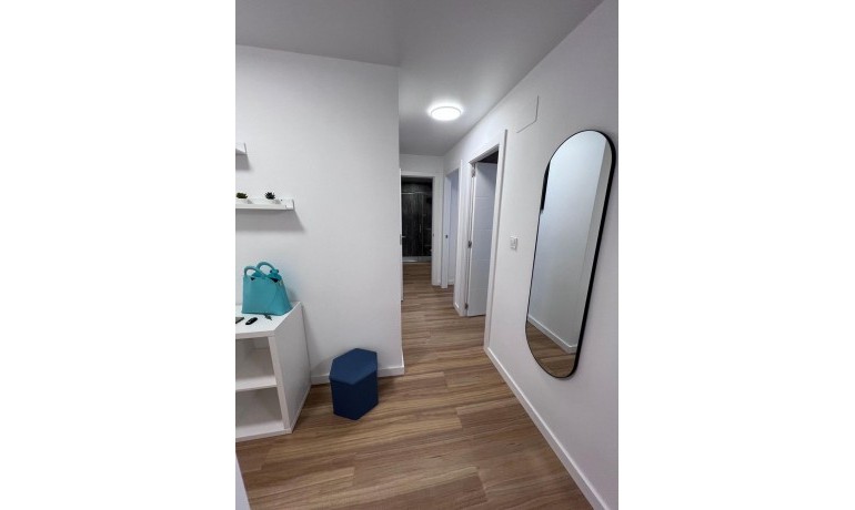 Sale - Apartment / Flat -
Torrevieja* - Estacion De Autobuses