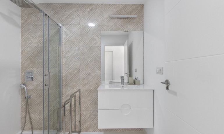 Sale - Apartment / Flat -
San Miguel de Salinas* - Inland