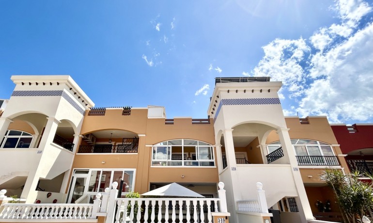 Sale - Apartment / Flat -
Los Altos - Costa Blanca