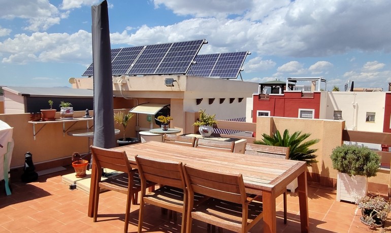 Sale - Apartment / Flat -
Los Altos - Costa Blanca