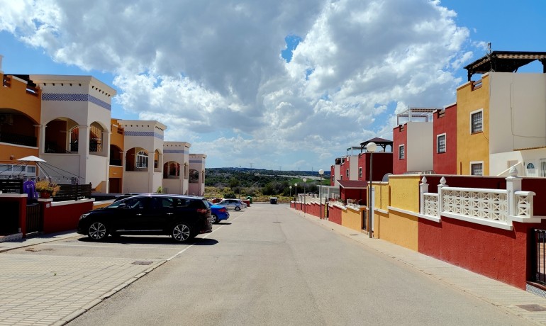 Sale - Apartment / Flat -
Los Altos - Costa Blanca