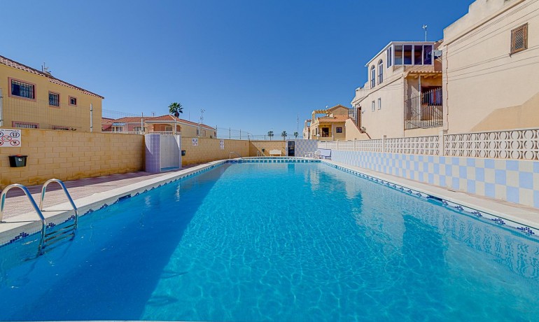 Sale - Apartment / Flat -
Torrevieja* - La Siesta - El Salado - Torreta