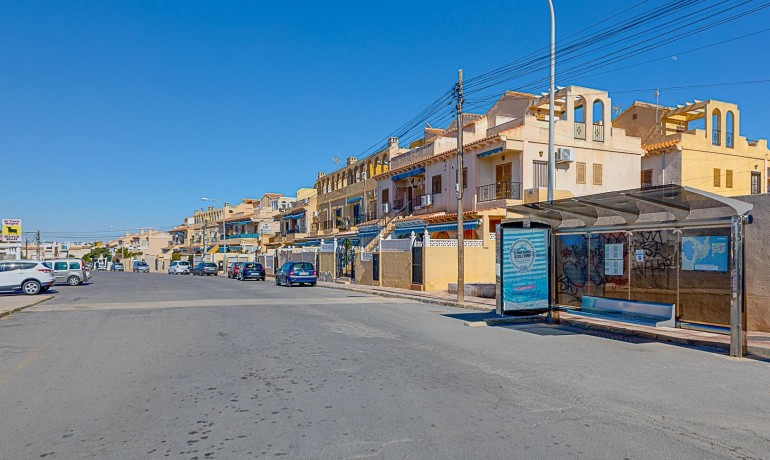 Sale - Apartment / Flat -
Torrevieja* - La Siesta - El Salado - Torreta
