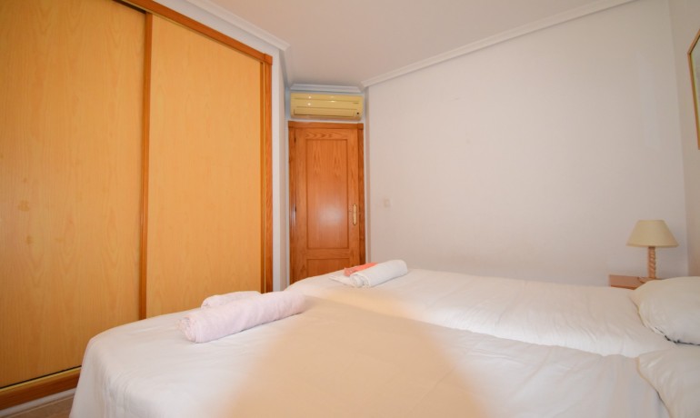 Sale - Apartment / Flat -
Orihuela Costa - Playa Flamenca