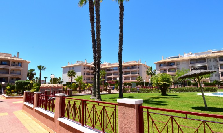 Sale - Apartment / Flat -
Orihuela Costa - Playa Flamenca