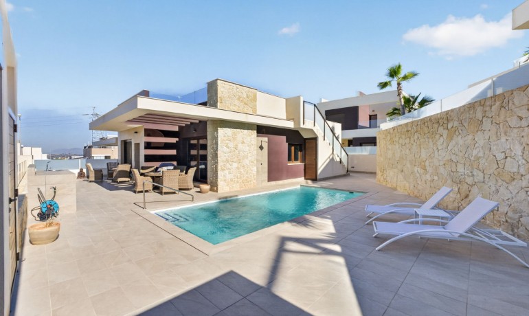 Sale - Villa -
Benimar - Rojales Hills