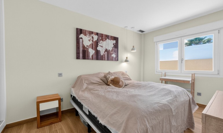 Sale - Villa -
Benimar - Rojales Hills