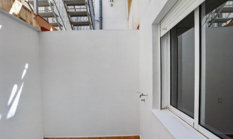 Sale - Apartment / Flat -
Torrevieja - Altos del Limonar