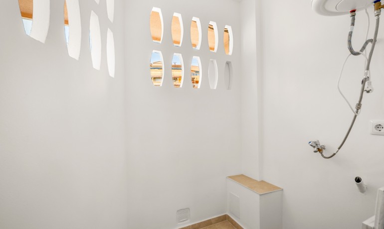 Sale - Apartment / Flat -
Calpe - Calpe - Town