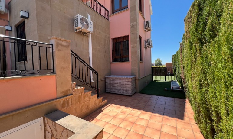 Sale - Villa -
Algorfa - La Finca Golf Resort