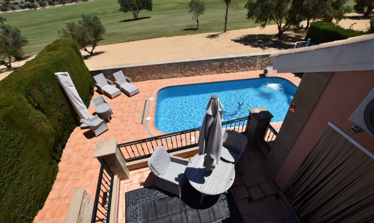 Sale - Villa -
Algorfa - La Finca Golf Resort