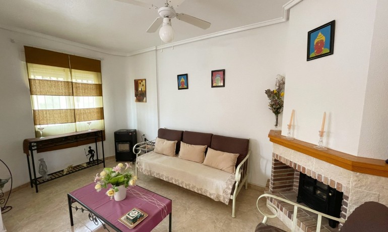 Sale - House -
Ciudad Quesada - Lo Marabu