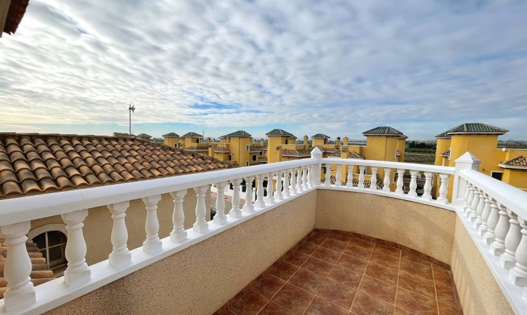 Sale - House -
Ciudad Quesada - Lo Marabu