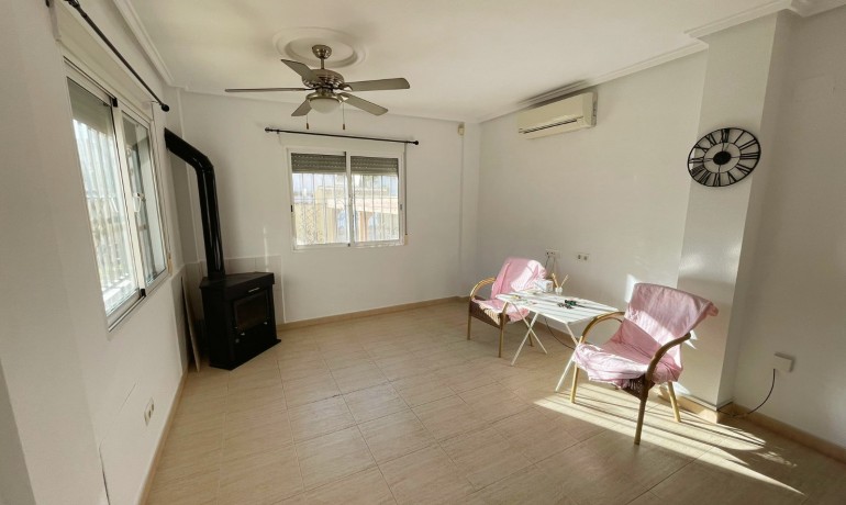 Sale - Villa -
Ciudad Quesada - Doña Pepa