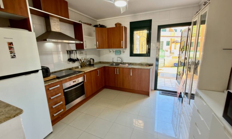 Sale - Apartment / Flat -
Ciudad Quesada - Doña Pepa