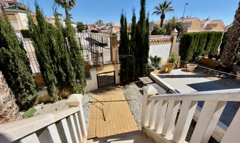 Sale - Apartment / Flat -
Ciudad Quesada - Doña Pepa