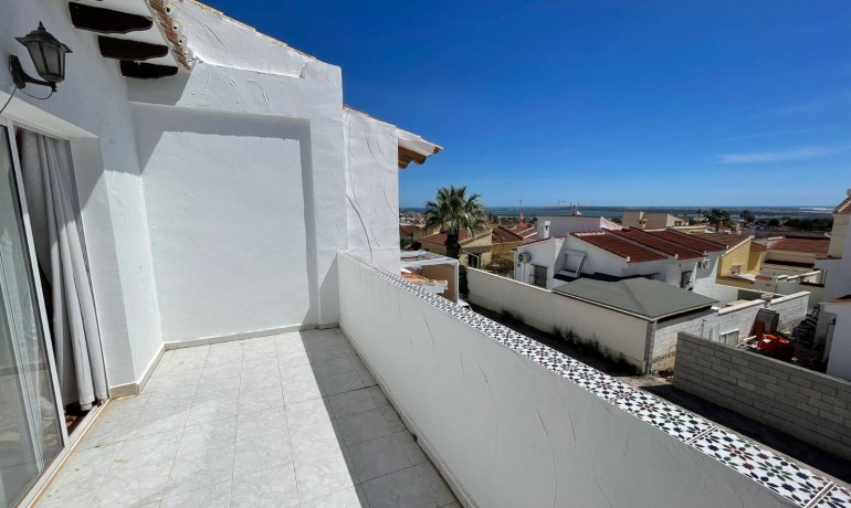 Sale - House -
Ciudad Quesada - Altos de Quesada
